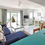 Apartamento Calypso, Completo Con Vistas Al Mar Y A La Piscina En Costa Teguise