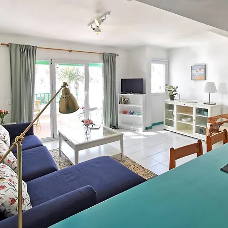 Apartment Calypso, Completo Con Vistas Al Mar Y A La Piscina En Costa Teguise