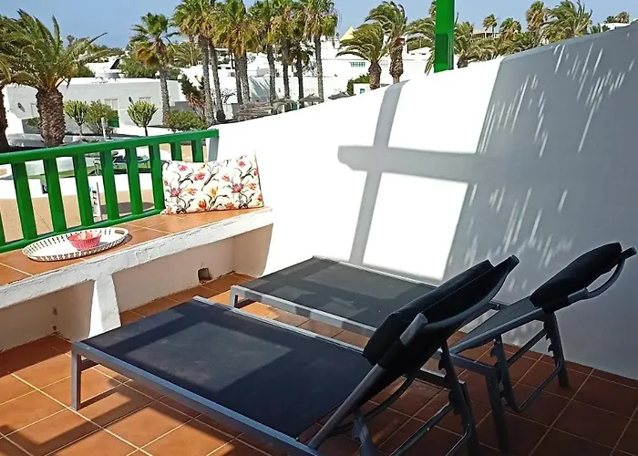 Calypso, Completo Con Vistas Al Mar Y A La Piscina En Διαμέρισμα *